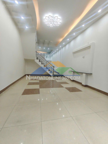 Bán nhà sát bến xe quận 8 hẻm thông xe hơi tới cửa, 4x23m nở hậu 5.5m chỉ 6.25 tỷ