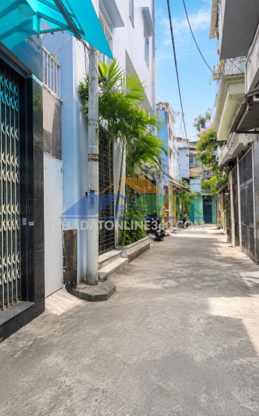 Lạc long quân, tân bình - nhà 4 tầng gần 60m², hợp ở và khai thác dòng tiền