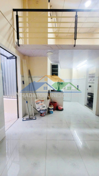 Nhà 20m2 cách mặt tiền 1 căn tùng thiện vương p11q8