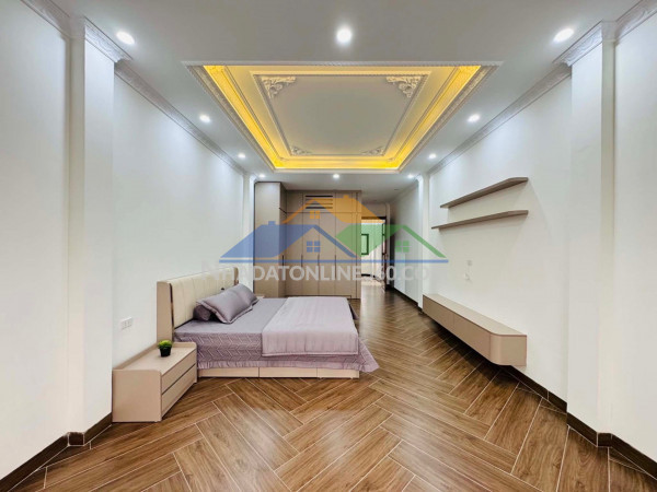 Bán nhà  phố  phân lô hoàng cầu quy hoạch ổn định, 56m 8 tầng...