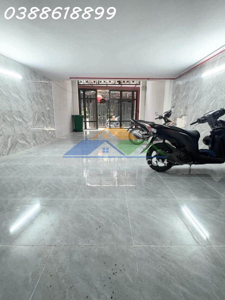 Bán gấp apartment bùi xương trạch - thanh xuân - ô tô vào nhà - dt gần 100 tr/th - 85m² - 6 tầng - mt 5m - chỉ 20 tỷ