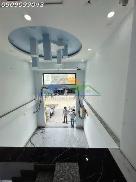 Song hành q12 – chdv cao cấp 6 tầng – thang máy