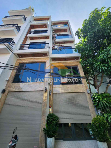 Về quê bán nhà thạch bàn 11.6 tỷ 50m ngõ thông sổ đỏ long biên