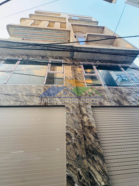 Nguyễn văn cừ -long biên-gẩn oto tránh - 7 tầng thang máy - ga ra ô tô-lô góc thoáng sáng-nội thất đẹp