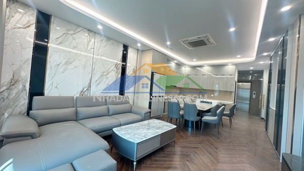 Bán nhà bồ đề 80m2- 6 tầng thang máy- gara ô tô – hơn 20 tỷ