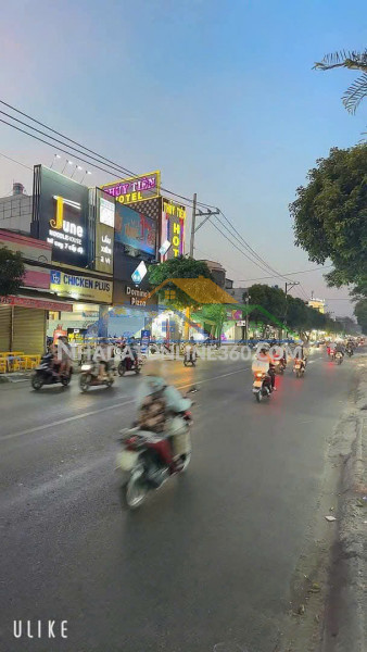 Mặt tiền trần văn mười ngang 11m siêu hiếm – 323m² thổ, kd...