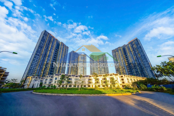 Bán ch 3pn sunshine city s5  106m²  view công viên  2 ban công  sổ đỏ...