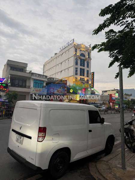 Đầu tư đỉnh: 255m² ngang 8.5m - hẻm xe hơi sát mặt tiền - chưa đến 39tr/m² - kề aeon mall!