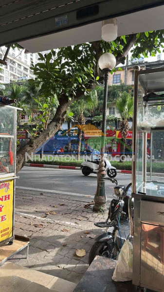 Cho thuê phòng trọ tại cầu diễn, dưới chân ga tàu phú diễn trên cao. giá 3,5 triệu/ phòng