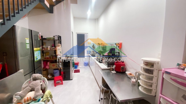 Mặt tiền lê văn sỹ quận 3 - ngang 4m8 dài 23m5 - 40 tỷ