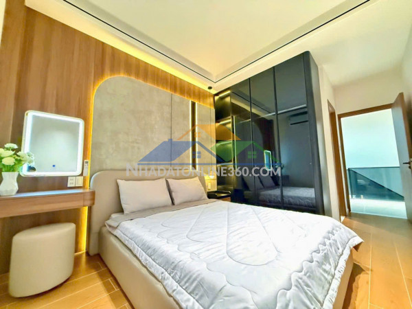 Bán đất tặng nhà 2 tầng đông anh- hàng xóm vin cổ loa-120m -oto tránh- kinh doanh hơn 8 tỷ(tl)