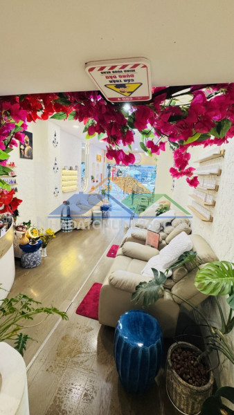 Bán nhà quận 3 hẻm nhựa 7m 110m2 nở hậu 4.2m kd đỉnh chính...