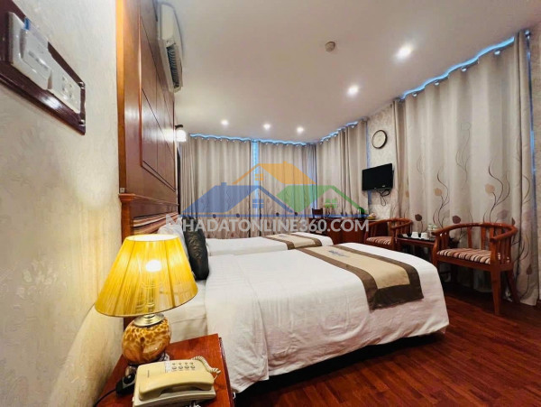Bán khách sạn phố hàng điếu, 55m2, 43.5 tỉ, tổng 11 phòng, doanh thu 150tr/tháng
