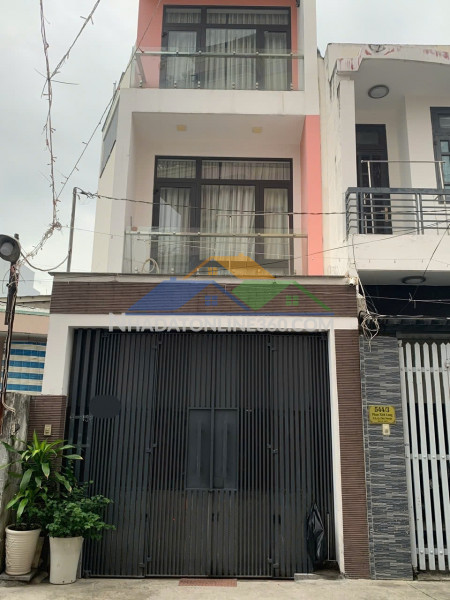 Chính chủ bán shophouse ngay chung cư carina plaza - mặt tiền kinh doanh, dòng tiền 17 triệu