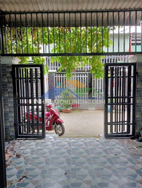 ►  chính chủ bán nhà giá chỉ 900 triệu – tân hiệp 01, tân uyên