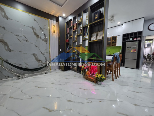Bán nhà đường nguyễn đôn tiết, bình trưng đông, q2, thủ đức, tp hcm. dt  104m2, 2 tầng, shr,  giá 9,75 tỷ.