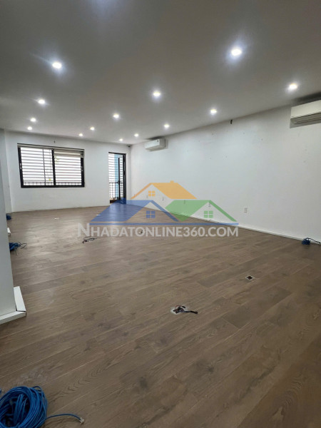 Chính chủ cho thuê nhà 3 tầng mới đẹp tại hà huy tập, tp. vinh, nghệ an