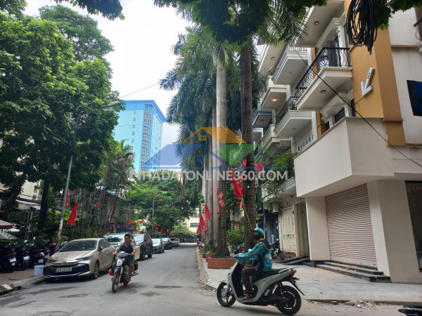 Bán nhà đỗ quang, phân lô vỉa hè 52m2 mt4m, oto tránh, kinh doanh,...