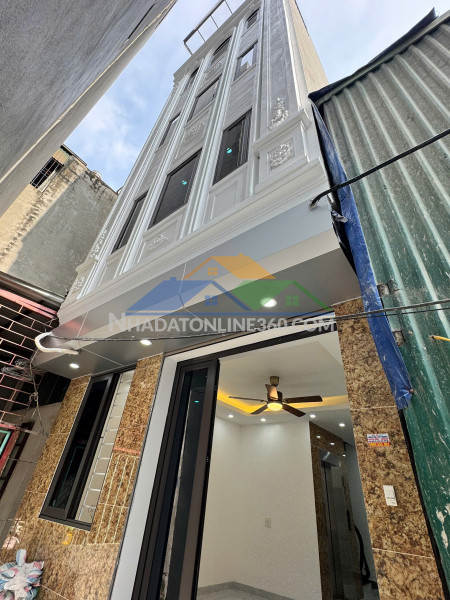 Chính chủ cần bán nhanh nhà mới 5 tầng có thang máy tại phố...