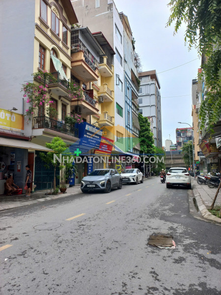 Bán gấp nhà thanh xuân, phân lô vỉa hè 50m2 4t, oto tránh, kinh doanh, văn phòng, chỉ 2o tỷ