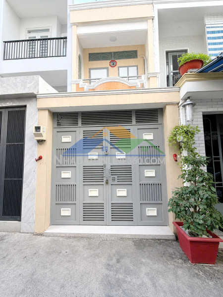 Nhà shhc hẻm 6m oto quay đầu kinh doanh tại nhà được hưng phú p10q8
