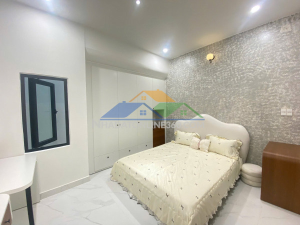 Siêu phẩm - nhà 3 tầng 2 mặt kiệt ô tô k164 nguyễn chánh