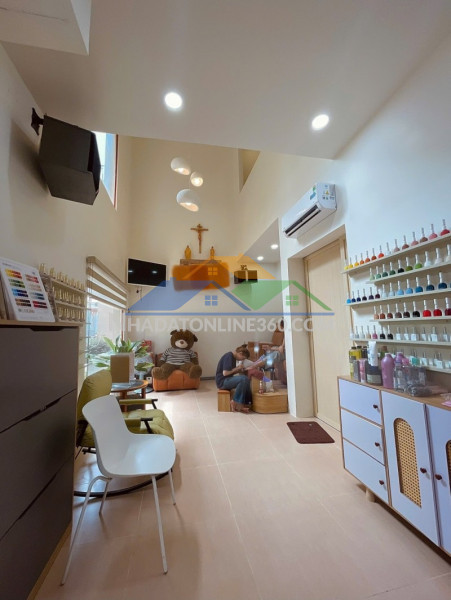 Bán nhà 104m2,  quốc lộ 1k, linh xuân, thủ đức, tp hcm, sổ hồng riêng, giá 5.99  tỷ.