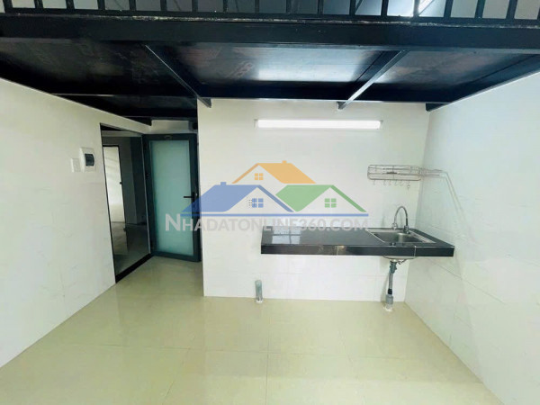 Bầu gia thượng 4 - lô góc 195m², tòa căn hộ 30 phòng, giá 19.6 tỷ, dòng tiền ổn định