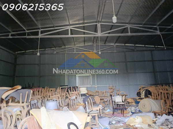Cho thuê kho xưởng 200m² phú nghĩa – giáp kcn & quốc lộ 6  điện 3 pha  xe 10 tấn vào tận nơi  chỉ 8 triệu/tháng, lh 0906215365