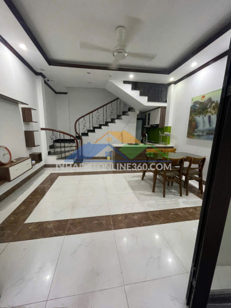 Giá tốt - chính chủ cho thuê nhà nguyên căn – long biên - 30m2 -...
