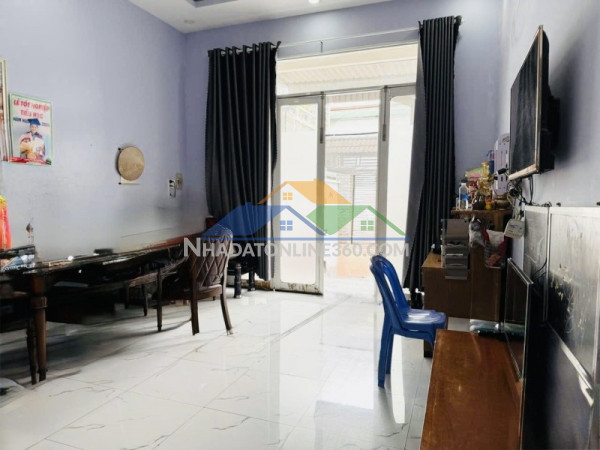 Bán nhà 104m2,  quốc lộ 1k, linh xuân, thủ đức, tp hcm, sổ hồng riêng, giá 5.99  tỷ.