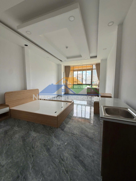 Cho thuê căn hộ dịch vụ và nguyên tầng – mặt tiền phan xích long, phường cầu kiệu, tp.hcm