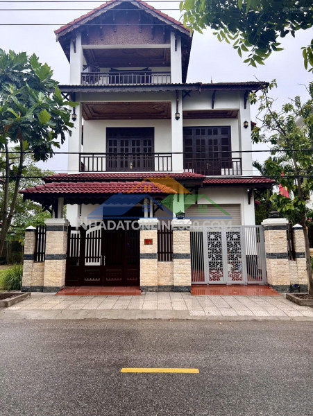 Bán căn hộ 68m² 2pn full nội thất cao cấp, ban công thoáng mát