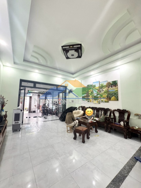 Bán biệt thự mini, dt 200m2,  đường số 11, linh trung, thủ đức,...