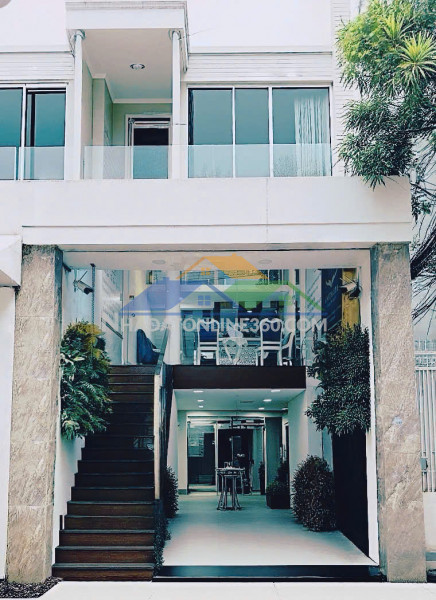 Nhà phố dòng tiền 2.000usd/tháng - gần chợ bến thành - 4 tầng, 62m2 – chỉ 22 tỷ - đường thông, ôtô tránh, có sân đậu ôtô