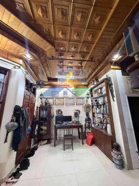 Nhà 5 tầng phong cách tân cổ điển châu âu - khu chợ hàng