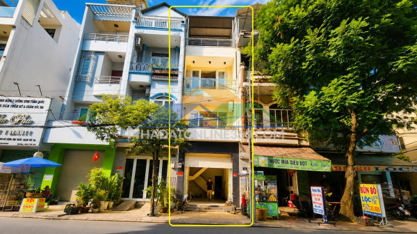 Cho thuê nhà mặt tiền thống nhất 64m²-4tầng- ngay cạnh chợ, ngã tư