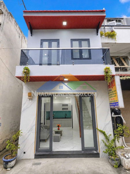 Cần bán nhà sát mặt tiền liên khu 4-5 .mới keng full nội...