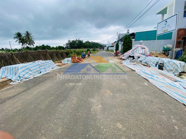 Bán 162m2 đất 2 mặt tiền phú thịnh phú hội đức trọng lâm đồng giá 1 tỷ 680 triệu