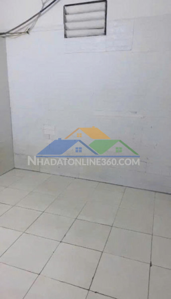 Cc cần cho thuê phòng tầng 4 tại phố chợ khâm thiên - đống đa