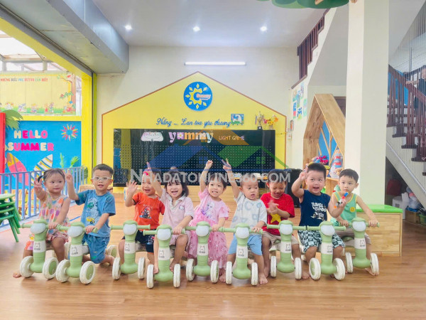 Tuyển sinh năm học mới tại mầm non nắng – không tivi, thêm...