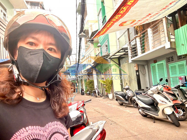 ????bán nhà đ.bến vân đồn- trước nhà rộng 6m- chỉ 3.7t- gần ngay cầu nguyễn văn cừ và phố đi bộ nguyễn huệ.