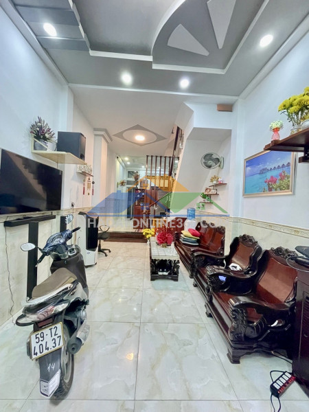 Bán nhà hẻm xe hơi kia-tám danh-p.5, q.8 - 3 tầng - 4pn - nhỉnh 6 tỷ - lh 0784968131