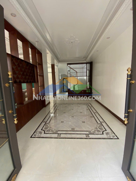 Bán nhà 4 tầng nguyễn văn linh - có sân vườn tiểu cảnh