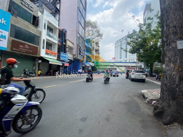 Building bùi thị xuân quận 1 – 271m² đất, 8 tầng, dòng tiền 250 triệu/tháng
