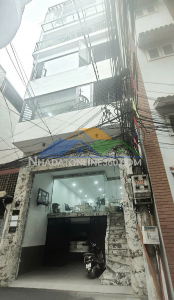 Cho thuê phòng trọ tại cầu diễn, dưới chân ga tàu phú diễn trên cao. giá 3,5 triệu/ phòng