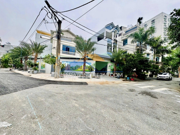 Bán nhà mặt tiền kdc phú lợi - bình đông quận 8 - 4 tầng- 96m²...