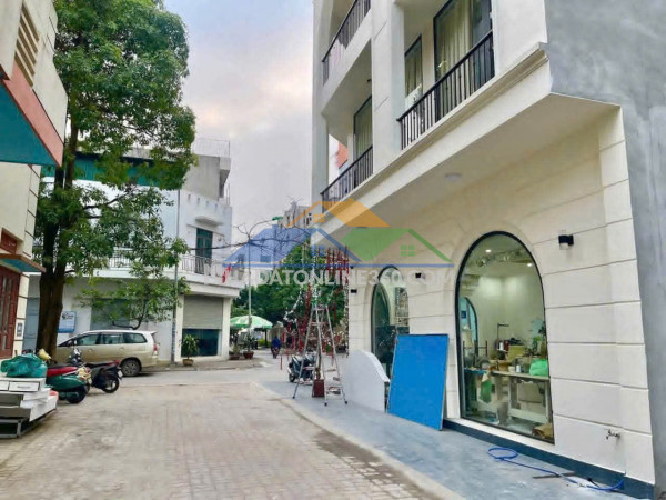 ????Chính chủ gửi bán lô đất khu phố Đặng Tất - Tân Bình - tpHD cũ .