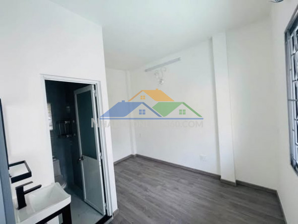????nhà hẻm 4 - tt q10 - sát mt 3 tháng 2 - gần bv nhi đồng 1 - dts 60m2 ko lộ giới – chỉ 5.69tỉ ????