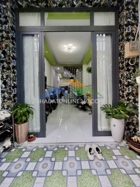 Bán nhà gần hẻm xe hơi – lê thành phương quận 8– 3 tầng– 41m²– 4pn–nhỉnh 4 tỷ- 0784968131